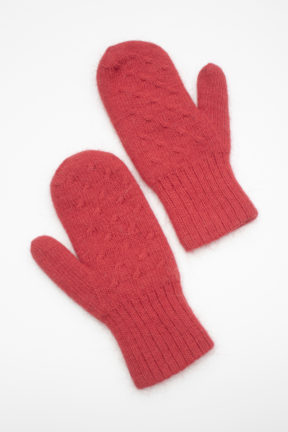 Варежки детские В013-19 красный