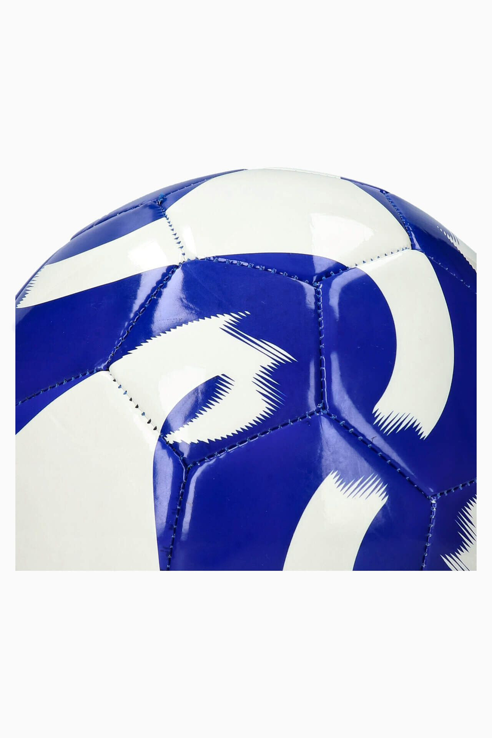 Футбольный мяч adidas Tiro Club размер 5