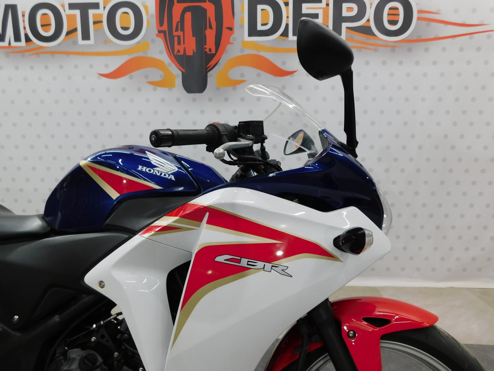 Honda CBR250R 038396