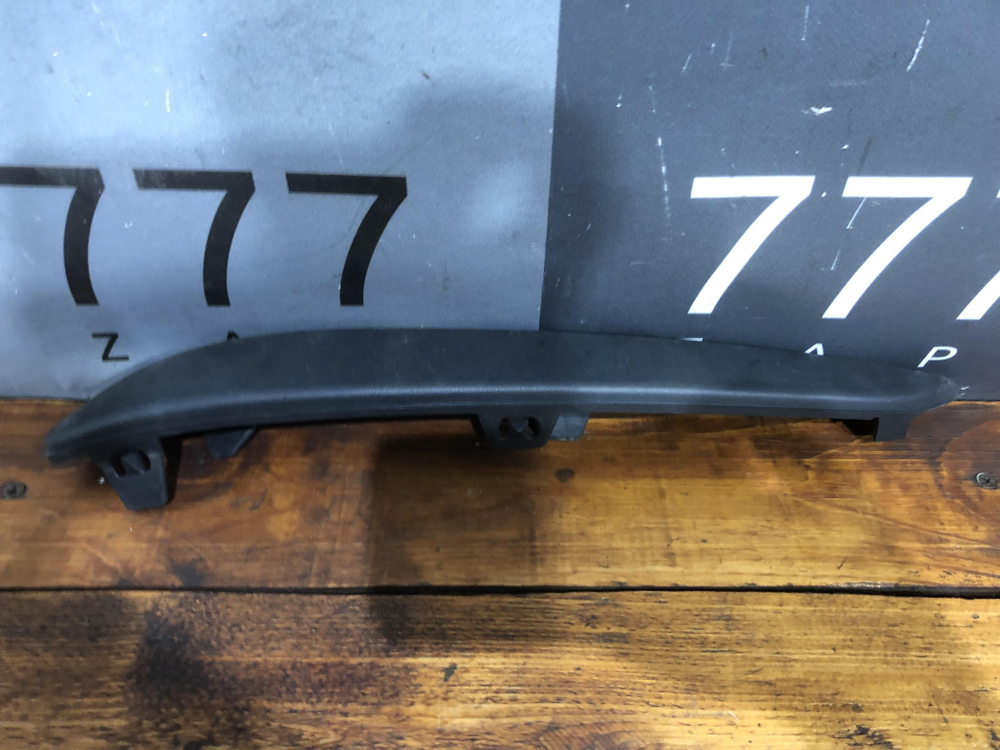 Накладка переднего бампера левая Opel Astra H 04-14 Б/У Оригинал 13121993