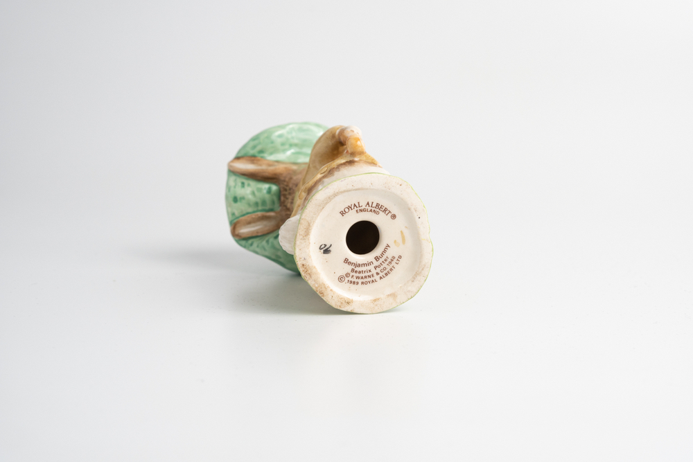 Статуэтка «Кролик Бенджамин»