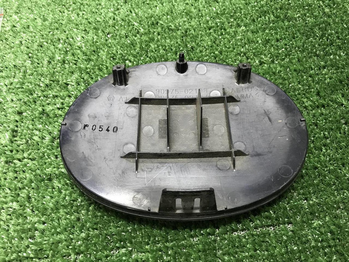 Эмблема решетки радиатора Lexus RX 4 (2019-2022)