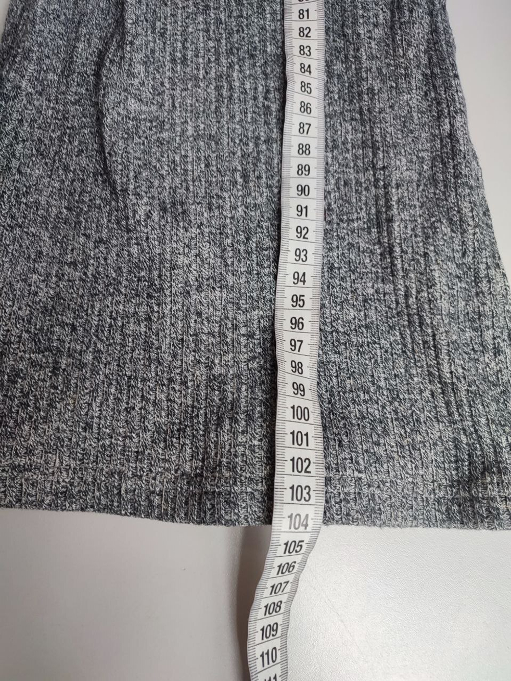 Брюки модные в рубчик 46 размер