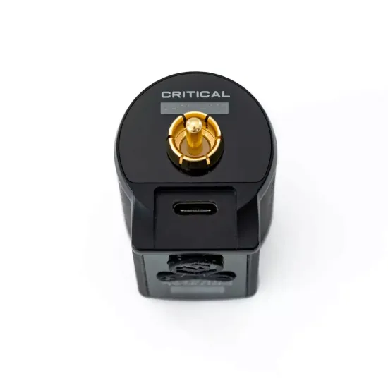 Блок питания Critical Connect Universal Battery RCA разъем