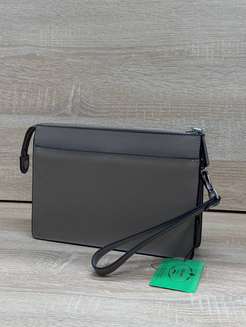 Папка Prada