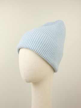 Шапка вязаная "Прогулка с корги", 100% шерсть ягнёнка, цвет небесно-голубой.