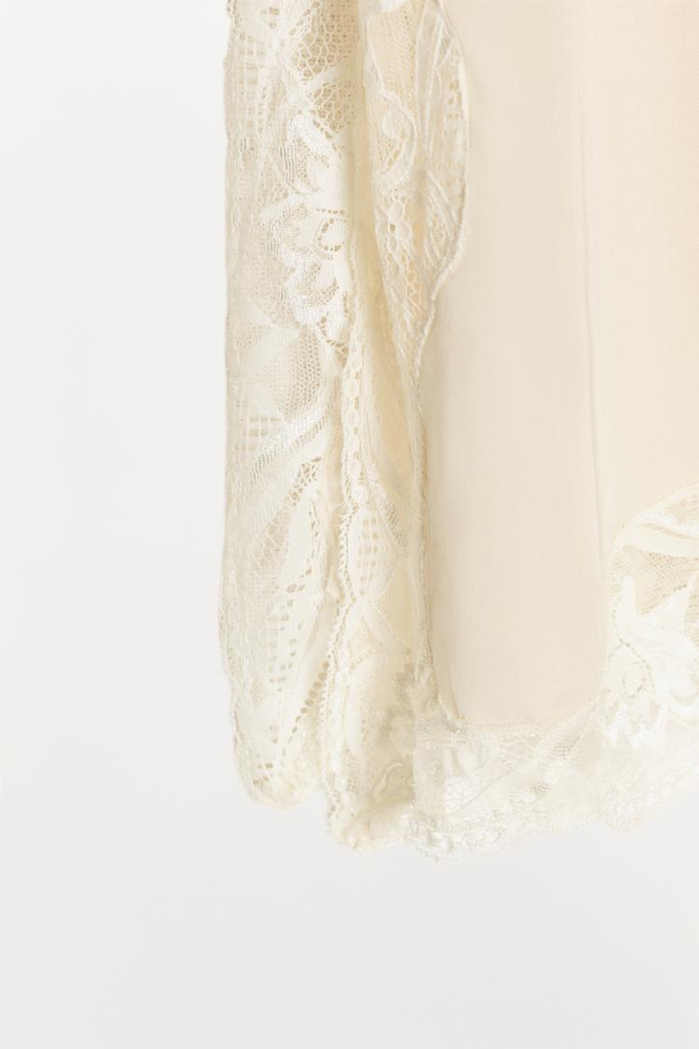 ZARA ТОП В БЕЛЬЕВОМ СТИЛЕ С КРУЖЕВОМ — ZW COLLECTION, ЭКРЮ