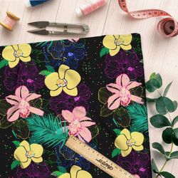 Ткань шифон нежно жёлтые и розовые орхидеи