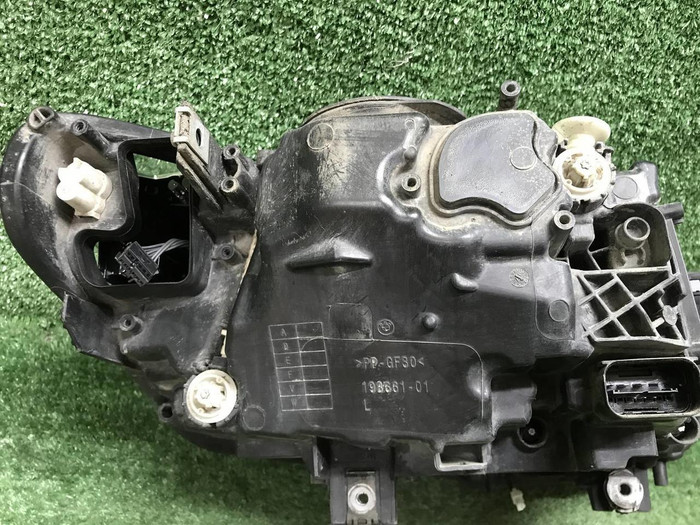 Фара левая BMW 3er F30 (2015-2020) LED