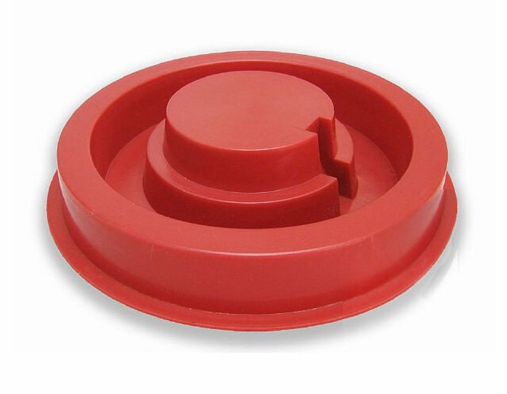 Поилка под банку