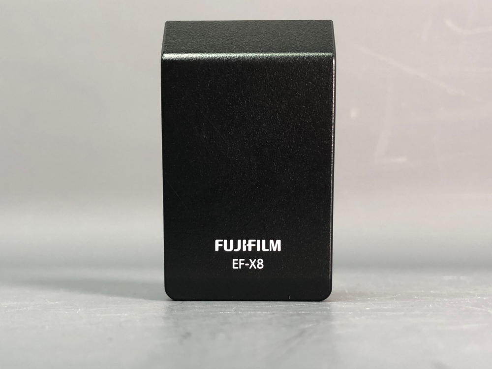 Вспышка FujiFilm EF-X8