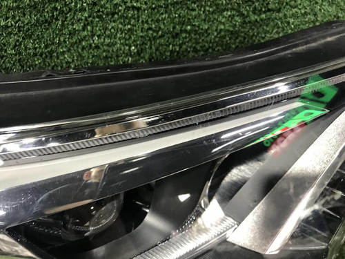 Фара правая Toyota RAV4 4 CA40 (2015-2019) LED