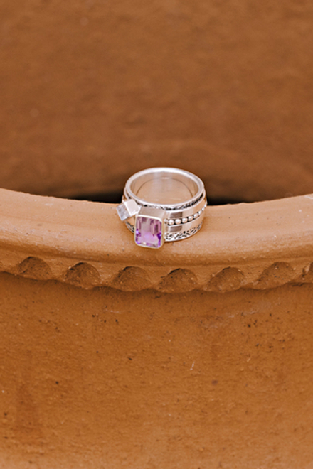 Кольцо «Мозаик» раф прямоугольный с аметистом и ромбом белый циркон с чернением