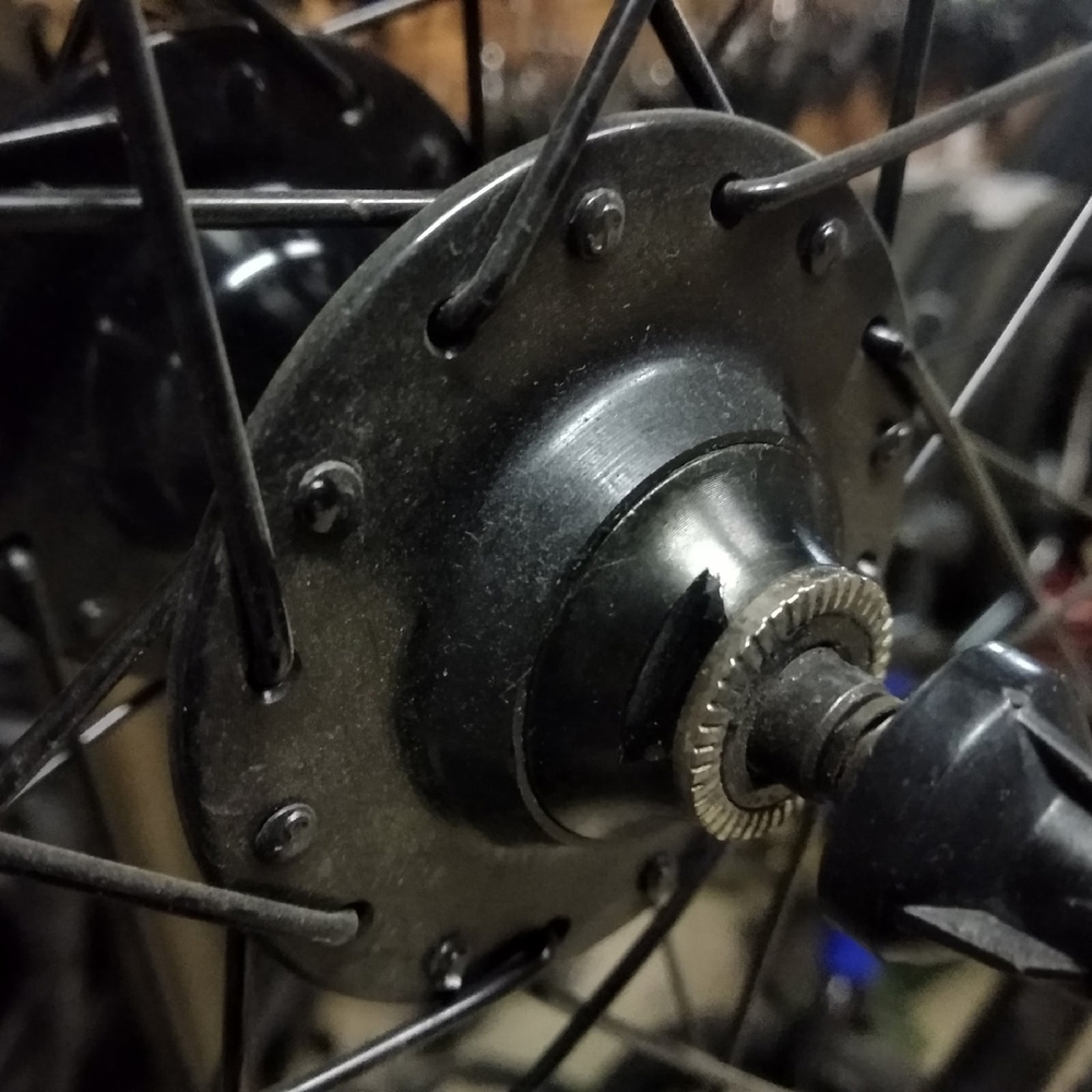 Переднее колесо 27.5" WTB Shimano HB-TX505 10x100