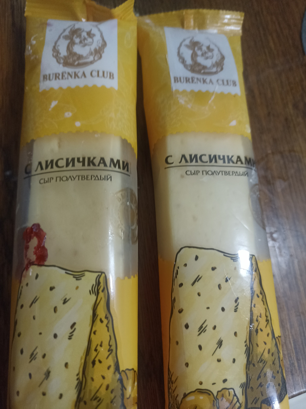Сыр полутвердый с лисичками