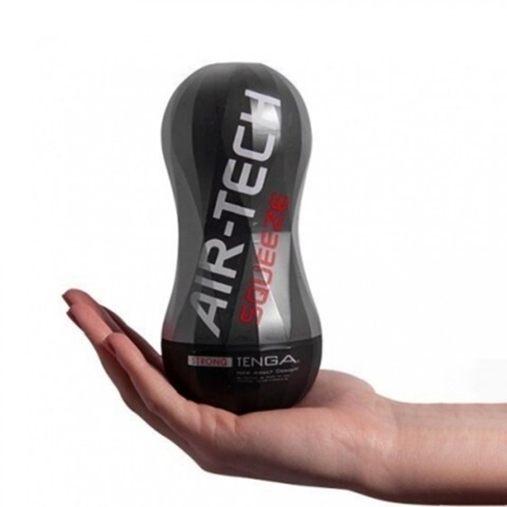 Многоразовый стимулятор Strong TENGA Air-Tech Squeeze