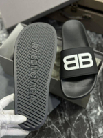 Шлепанцы Balenciaga