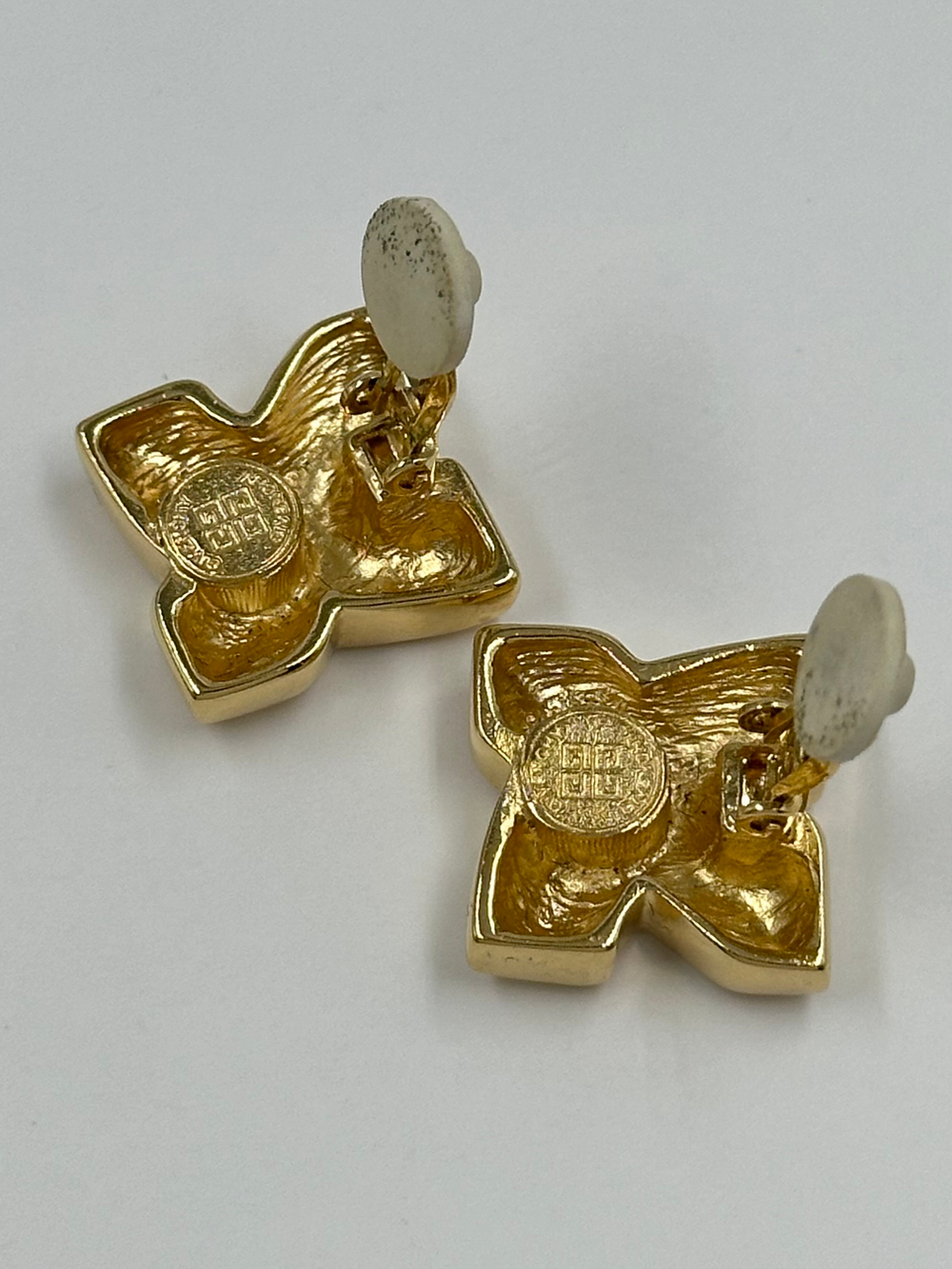 Клипсы Givenchy