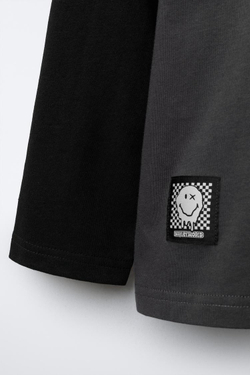 ZARA ФУТБОЛКА С ПРИНТОМ SMILEYWORLD ®, ТЕМНЫЙ АНТРАЦИТ