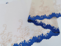 Вышивка на сетке, ЛЕВАЯ, 23 см, бежевая с золотой нитью и синим краем , (Артикул: VS-1011), м