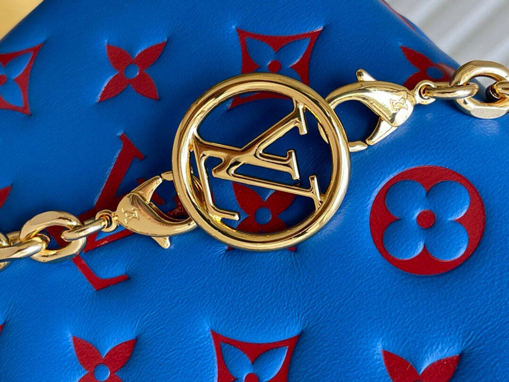 Louis Vuitton Pochette Coussin