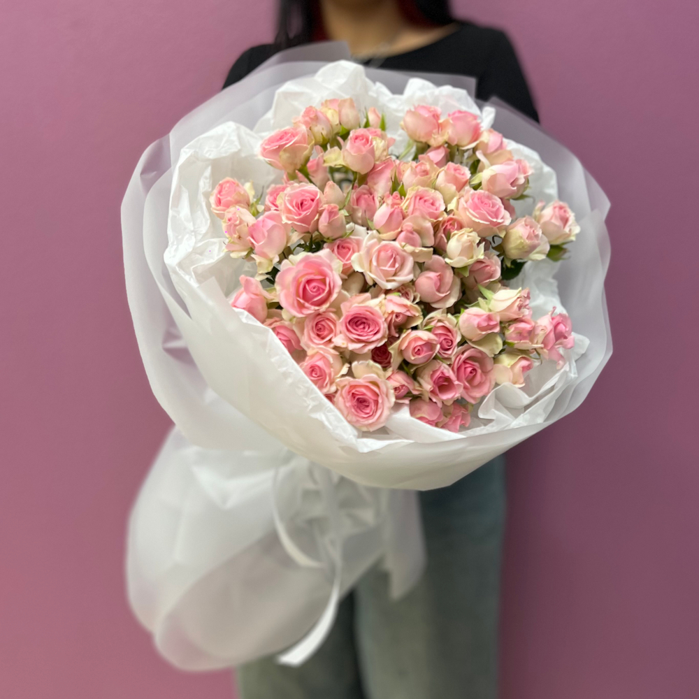 Букет из кустовых нежно-розовых роз #39
