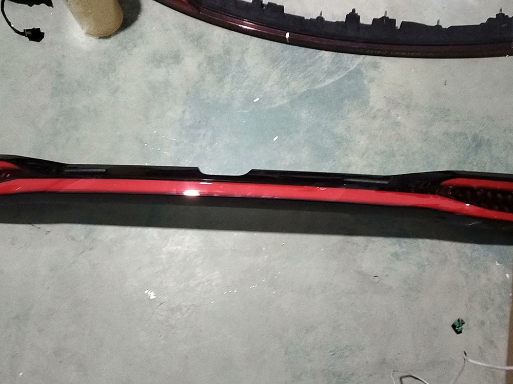 Задняя сквозная фара для Dongfeng Fengxing Xinghai V9, оригинал