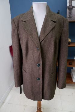 Пиджак коричневый 54 размер