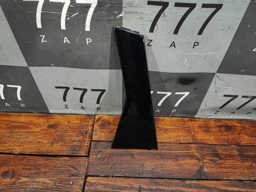 Накладка стойки двери задней левой Haval F7 1 19-24 Б/У Оригинал 5500108XKQ00A