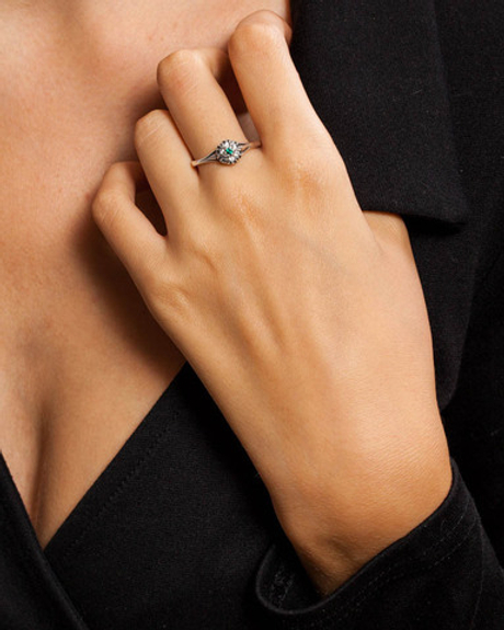 "Ежевика" кольцо в серебряном покрытии из коллекции "Леди" от Jenavi