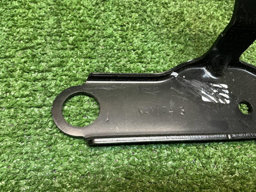 Кронштейн радиатора BMW X3 G01 (2017-2024)