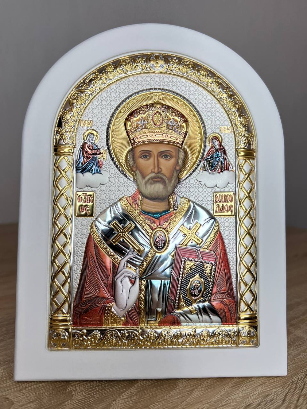 Николай Чудотворец, икона арочная, белое дерево, эмаль 206х275