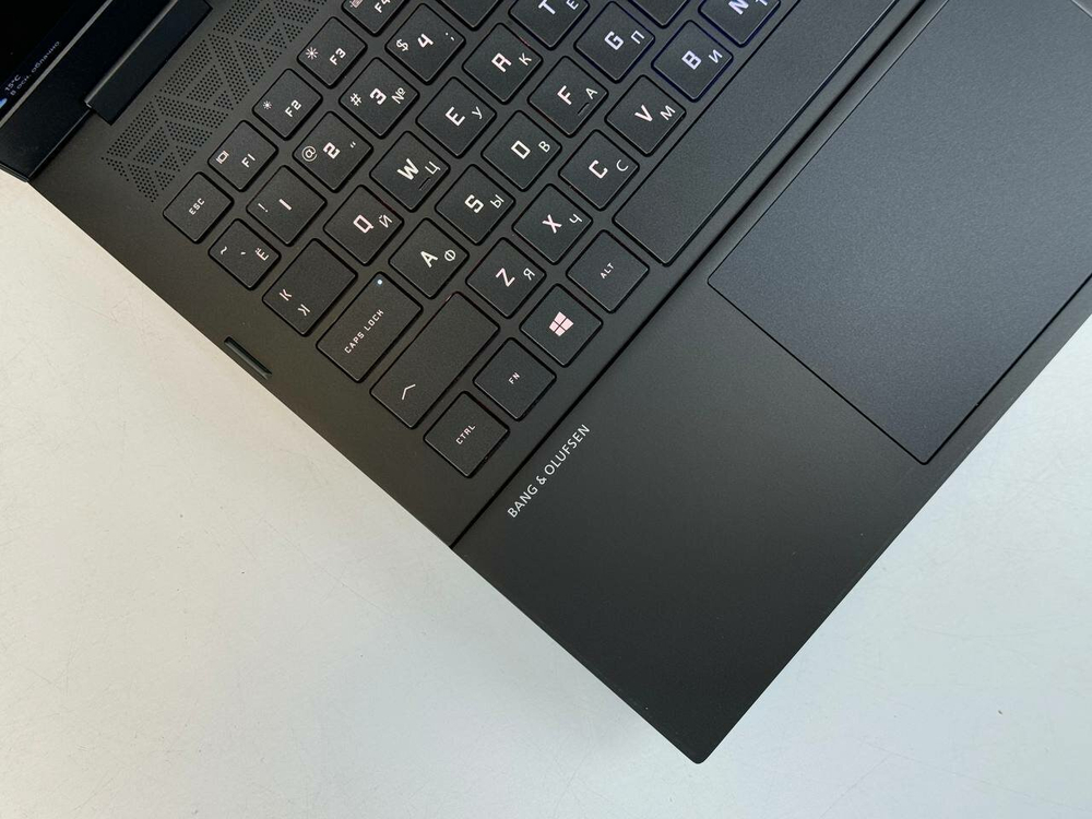 Игровой Ноутбук HP Omen 15 en10009ur Ryzen 9 5900HX/16GB(RAM)/1TB(SSD)/RTX3070(8GB)/IPS/2K(2560x1440)/165Hz/Win11Home