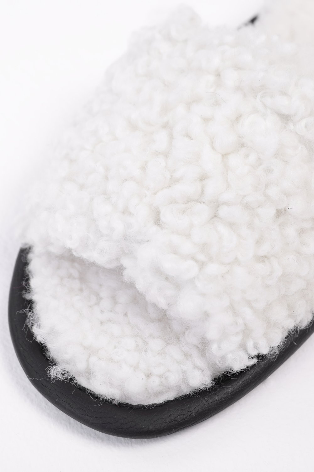 Женские меховые домашние тапочки