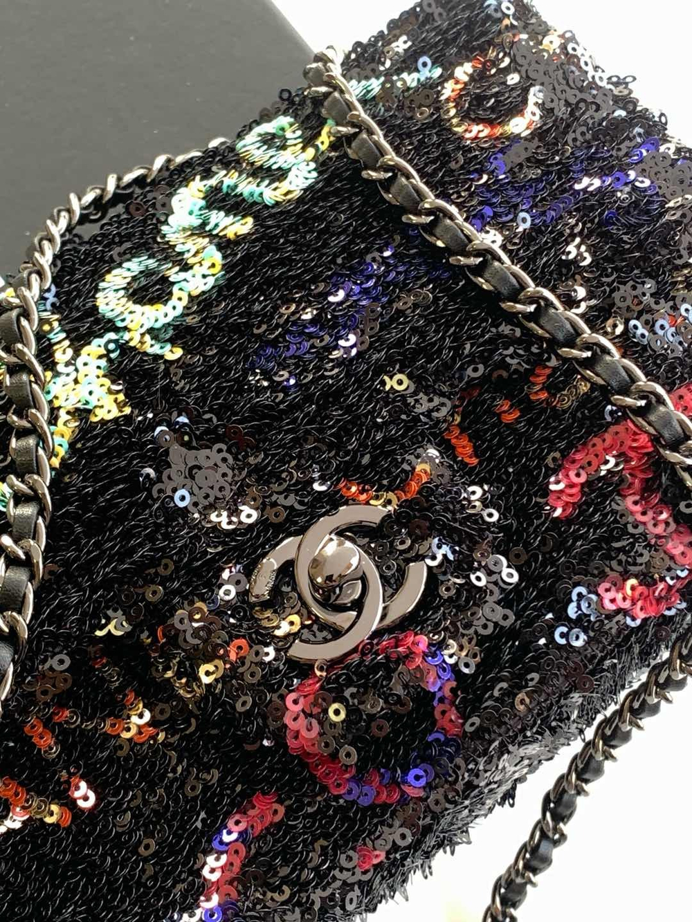Chanel Bag 21 cm
