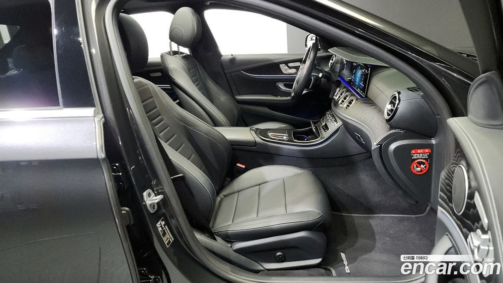 Mercedes-Benz E-Class W213 E220d 4MATIC AMG Line (12.2020)