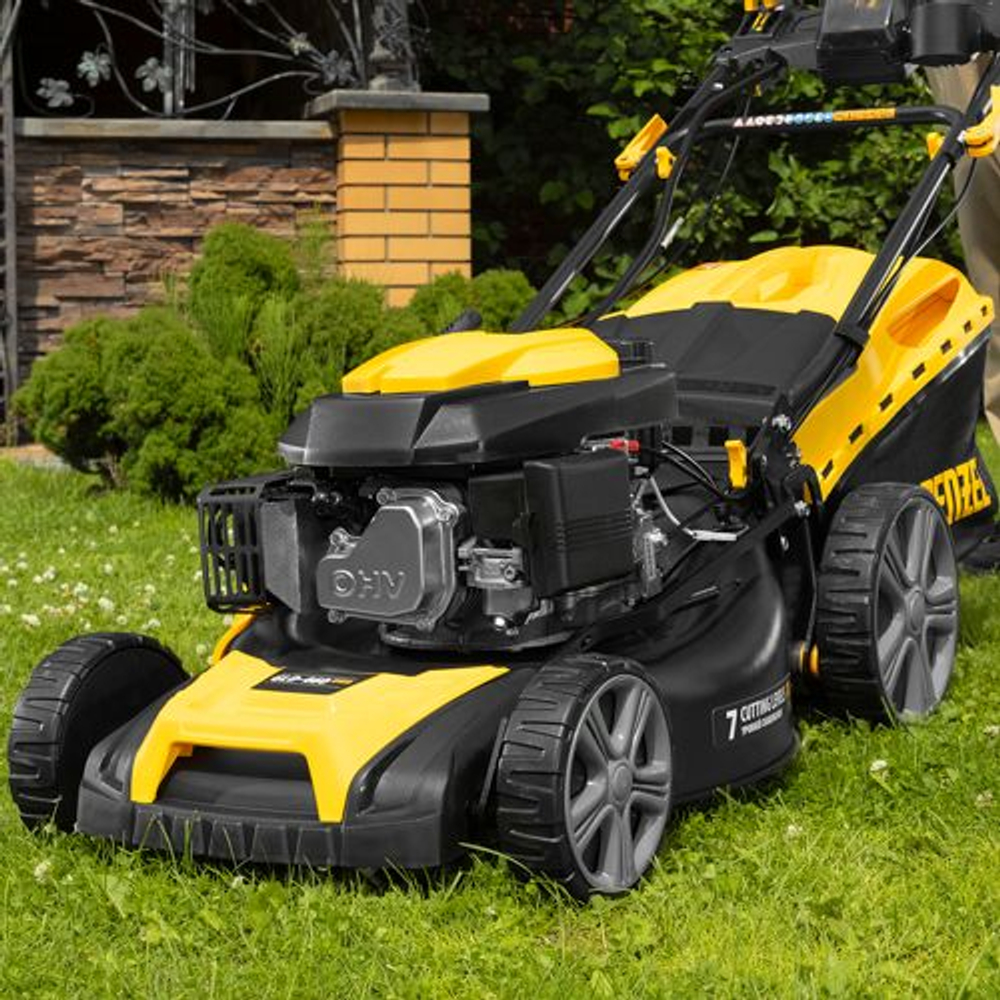 Газонокосилка бензиновая DENZEL GLD-460SP-VE