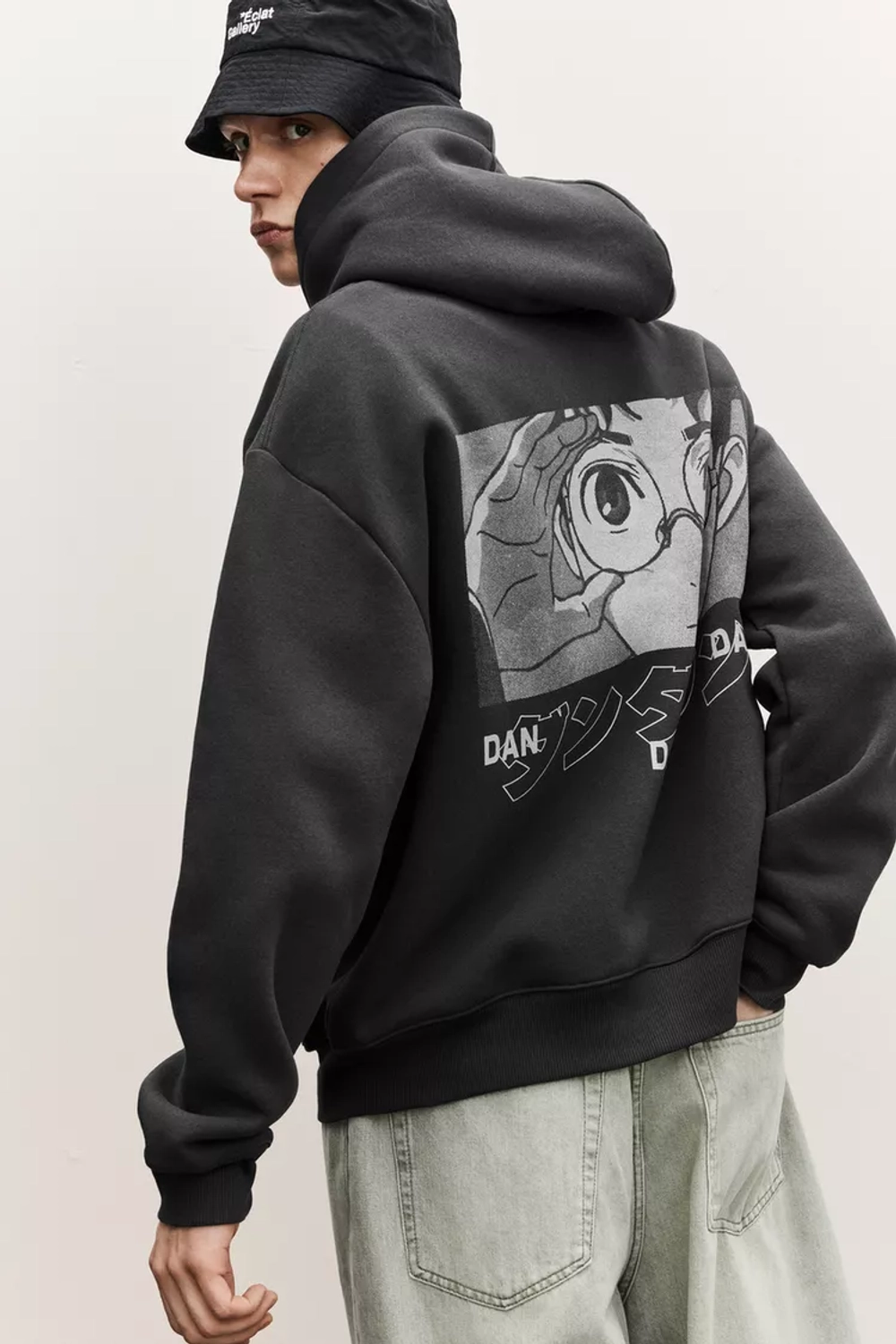 PULL&BEAR Толстовка с капюшоном Dan Da Dan, темно-серый