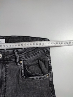 Джинсы Bershka зауженные 42 размер