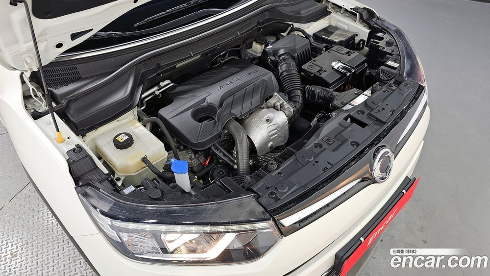 KG Mobility (Ssangyong) Very New Tivoli Дизель 1.6 2WD (01.2020)