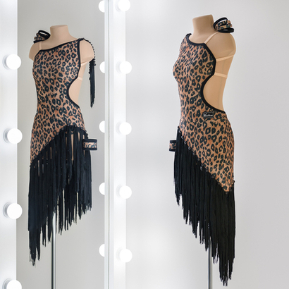 LA 023-01 Спортивное бальное платье для Латины (latina dress)