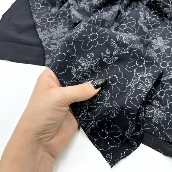 Микрофибра черная принт цветы, Австрия