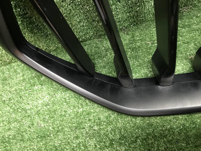 Решетка радиатора BMW X6 G06 (2023-н.в.)