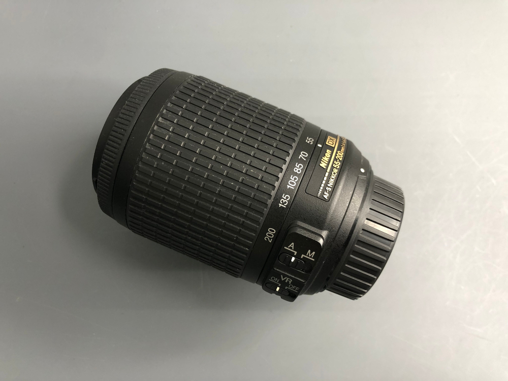 Nikon 55-200mm 4-5.6G AF-S Nikkor DX VR IF-ED