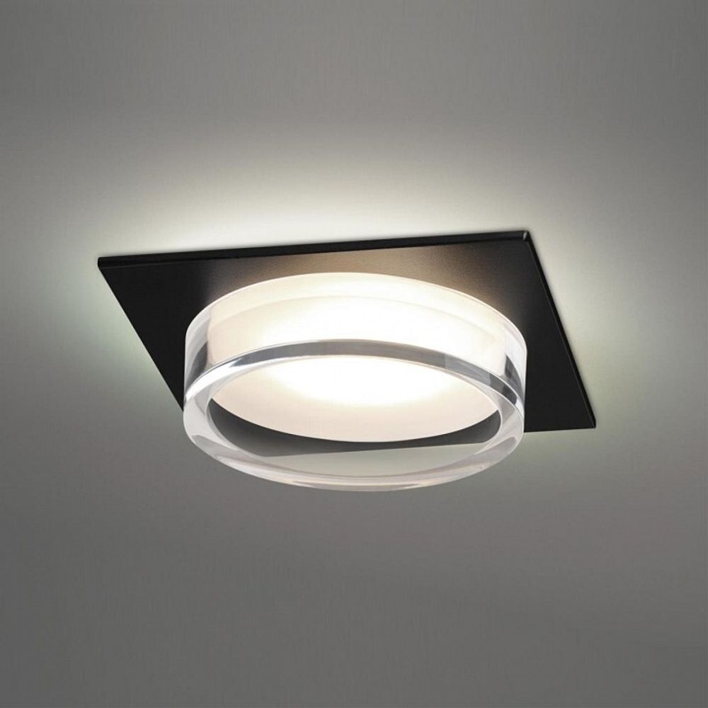 Встраиваемый светильник Novotech GEM 371028