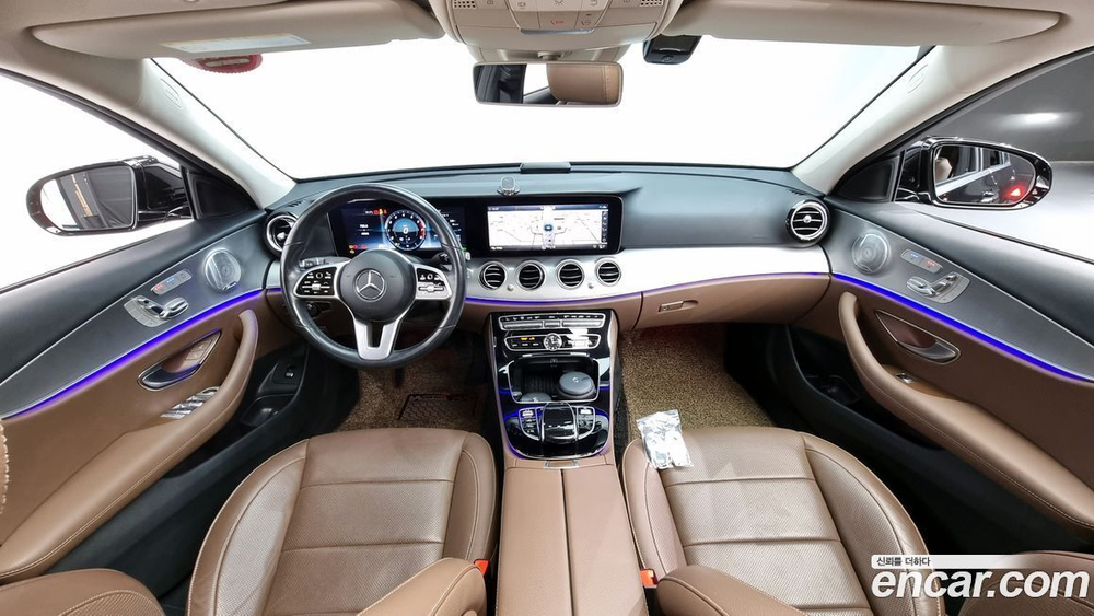 Mercedes-Benz E-Class W213 E300 4MATIC AMG Line (06.2020)