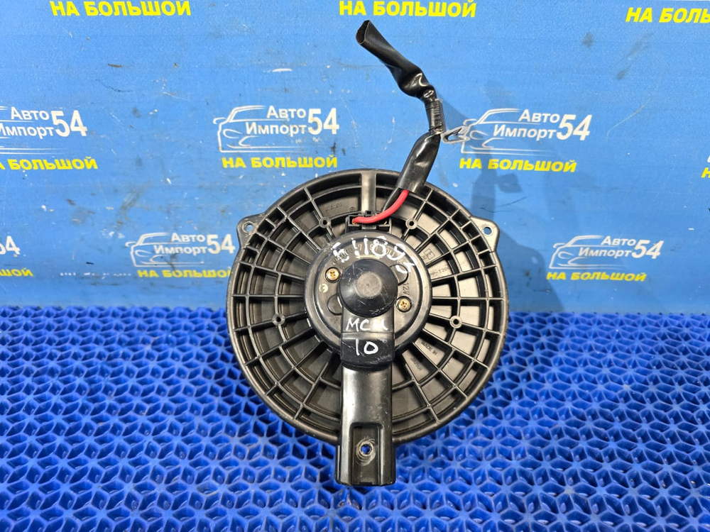 Моторчик печки TOYOTA HARRIER 1997-2003