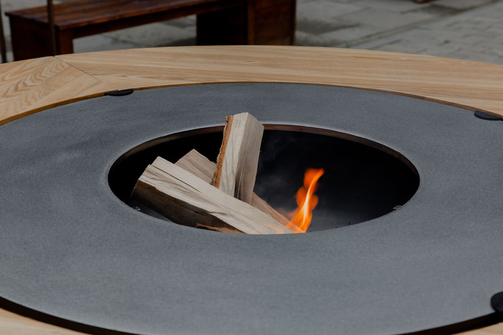 Дровяной гриль-стол Elbrus Grill Тибет 1200 (диаметр стола 1820 мм)