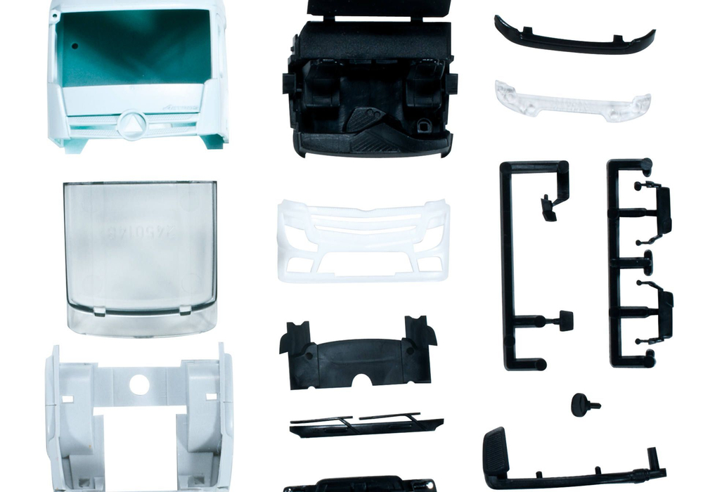 Кабина Mercedes-Benz Actros Streamspace 2.3 без дефлектора, 2 шт.