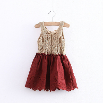 Платье детское с вязаным рельефным топом и юбкой с вышивкой